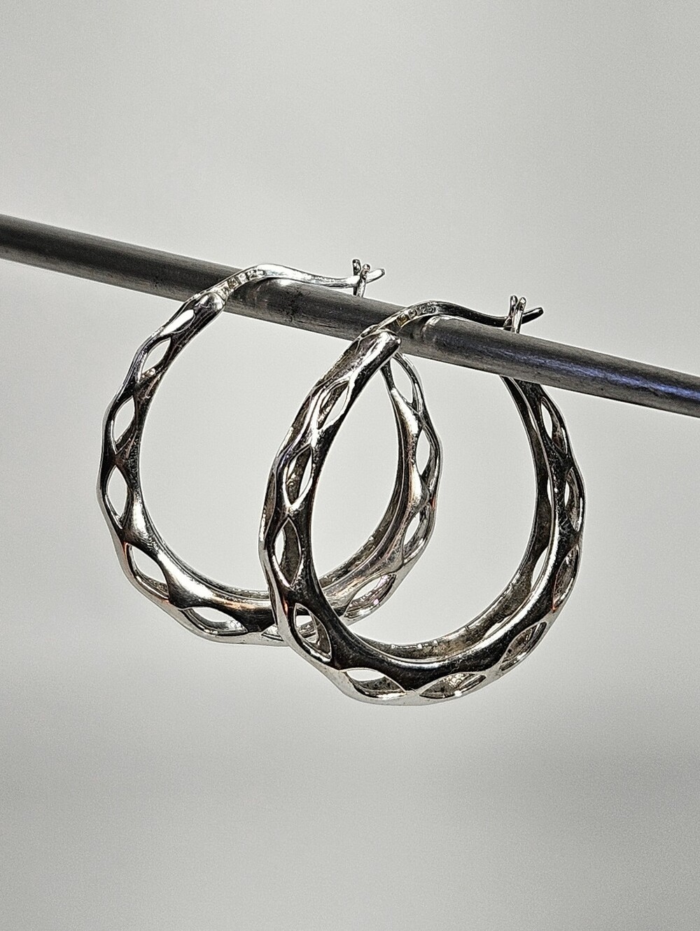 Earrings 1.25" Hoops 925 Sterling Silver Posts Openwork Lattice Oval Cutout